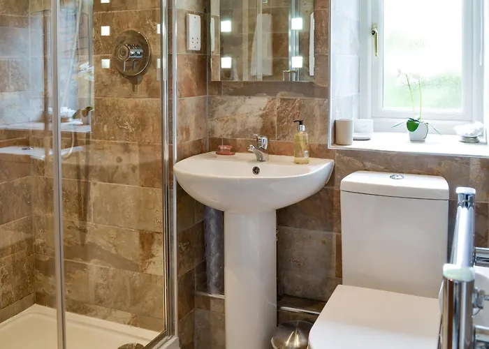 Newstead * Thornton Dale